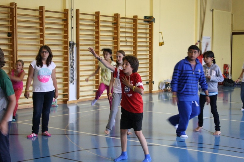 Village Camps International Summer Camp Leysin, Switzerland 2026-08-15 https://www.villagecamps.com/journals_admin/images/683-23-handball (96).jpg